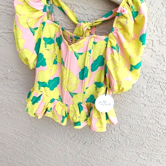 Milk &Honey floral smoked top - Picture 8 of 12